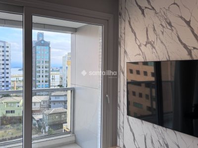 Apartamento à venda com 73m², 2 quartos, 1 suíte, 1 vaga no bairro Centro em Florianópolis - Foto 3