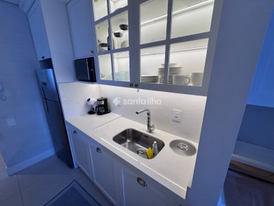 Apartamento à venda com 73m², 2 quartos, 1 suíte, 1 vaga no bairro Centro em Florianópolis - Foto 6
