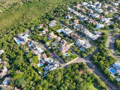 Casa em Condomínio à venda com 429m², 5 quartos, 5 suítes, 4 vagas no bairro Rio Tavares em Florianópolis - Foto 2