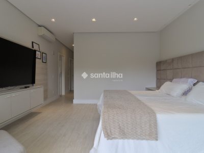Casa em Condomínio à venda com 429m², 5 quartos, 5 suítes, 4 vagas no bairro Rio Tavares em Florianópolis - Foto 43