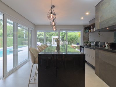 Casa em Condomínio à venda com 429m², 5 quartos, 5 suítes, 4 vagas no bairro Rio Tavares em Florianópolis - Foto 22