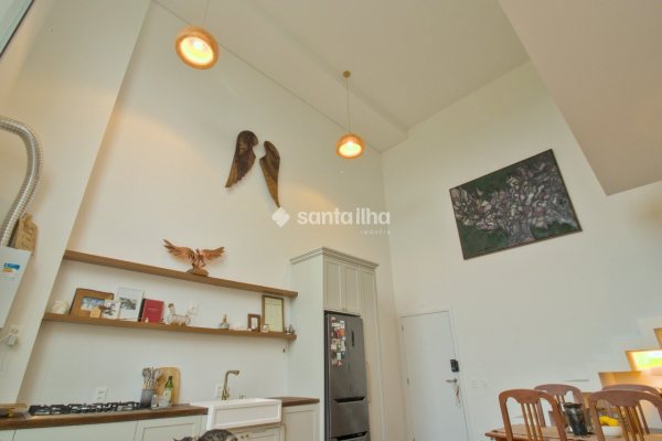 Apartamento à venda com 109m², 2 quartos, 2 suítes, 1 vaga no bairro João Paulo em Florianópolis