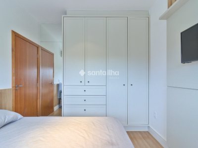 Casa à venda com 137m², 3 quartos, 1 suíte, 2 vagas no bairro Campeche em Florianópolis - Foto 12
