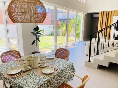 Casa em Condomínio à venda com 267m², 5 quartos, 1 suíte, 2 vagas no bairro Campeche em Florianópolis - Foto 7