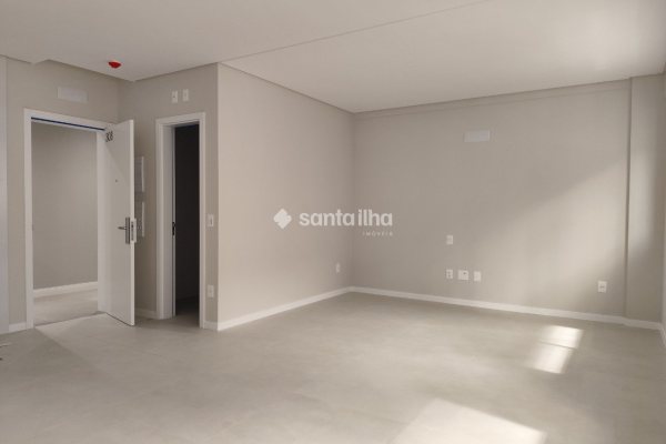 Studio à venda com 38m², 1 quarto, 1 vaga no bairro Trindade em Florianópolis
