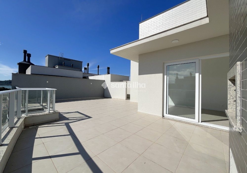 Cobertura para alugar com 192m², 3 quartos, 1 suíte, 2 vagas no bairro Campeche em Florianópolis - Foto 1