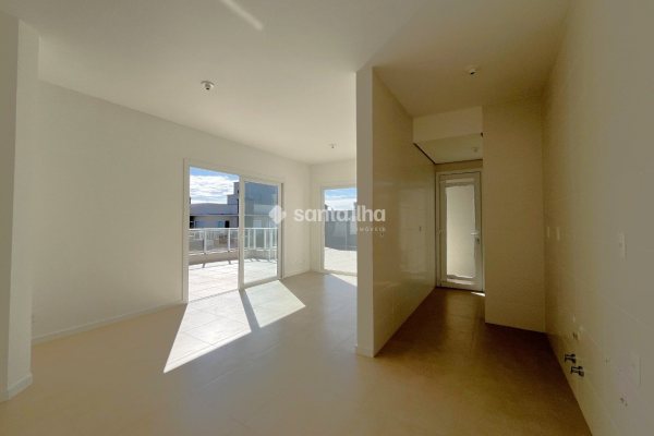 Cobertura para alugar com 192m², 3 quartos, 1 suíte, 2 vagas no bairro Campeche em Florianópolis