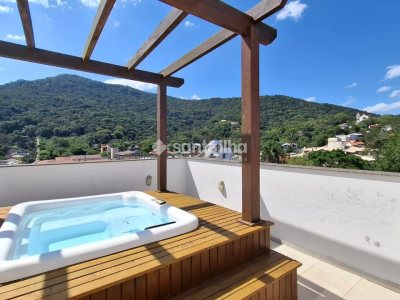Casa à venda com 336m², 3 quartos, 3 suítes, 2 vagas no bairro Lagoa da Conceição em Florianópolis - Foto 29