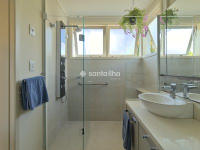 Casa em Condomínio à venda com 300m², 3 quartos, 1 suíte, 2 vagas no bairro Lagoa da Conceição em Florianópolis - Foto 36