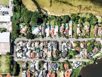 Casa em Condomínio à venda com 300m², 3 quartos, 1 suíte, 2 vagas no bairro Lagoa da Conceição em Florianópolis - Foto 49