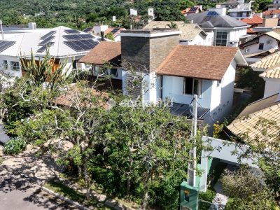 Casa em Condomínio à venda com 300m², 3 quartos, 1 suíte, 2 vagas no bairro Lagoa da Conceição em Florianópolis - Foto 5