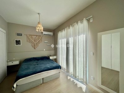 Casa à venda com 154m², 3 quartos, 1 suíte, 2 vagas no bairro Campeche em Florianópolis - Foto 25