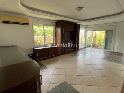 Casa à venda com 167m², 3 quartos, 1 suíte, 5 vagas no bairro Morro das Pedras em Florianópolis - Foto 8