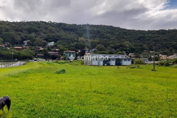 Terreno à venda com 22.000m² no bairro Morro das Pedras em Florianópolis