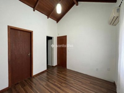 Casa para alugar com 239m², 5 quartos, 3 suítes, 5 vagas no bairro Campeche em Florianópolis - Foto 29