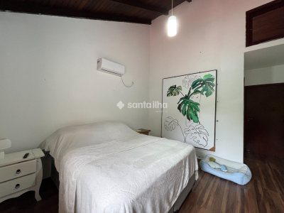 Casa para alugar com 239m², 5 quartos, 3 suítes, 5 vagas no bairro Campeche em Florianópolis - Foto 24