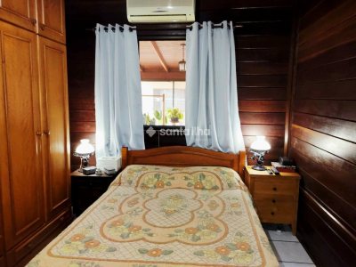 Casa à venda com 242m², 4 quartos, 2 suítes, 6 vagas no bairro Campeche em Florianópolis - Foto 18
