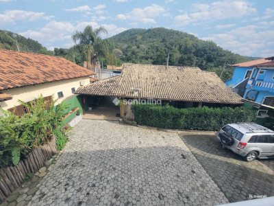 Casa à venda com 175m², 6 quartos, 1 suíte, 5 vagas no bairro Rio Tavares em Florianópolis - Foto 2
