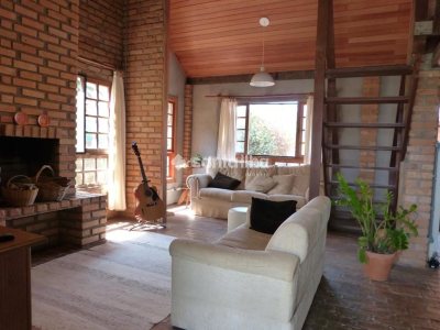 Casa à venda com 160m², 4 quartos, 1 suíte, 3 vagas no bairro Campeche em Florianópolis - Foto 7