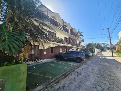 Pousada à venda com 326m², 13 quartos, 1 suíte, 7 vagas no bairro Armação em Florianópolis - Foto 9