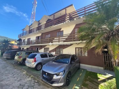 Pousada à venda com 326m², 13 quartos, 1 suíte, 7 vagas no bairro Armação em Florianópolis - Foto 2