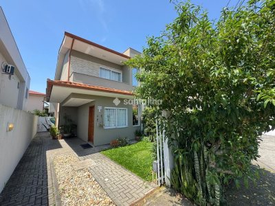 Casa à venda com 88m², 2 quartos, 2 suítes, 1 vaga no bairro Campeche em Florianópolis - Foto 19