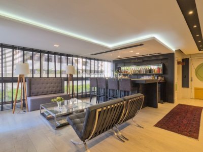 Apartamento à venda com 325m², 4 quartos, 2 suítes, 3 vagas no bairro Centro em Florianópolis - Foto 3