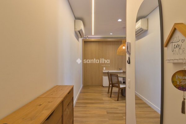 Cobertura à venda com 166m², 3 quartos, 1 suíte, 3 vagas no bairro Campeche em Florianópolis