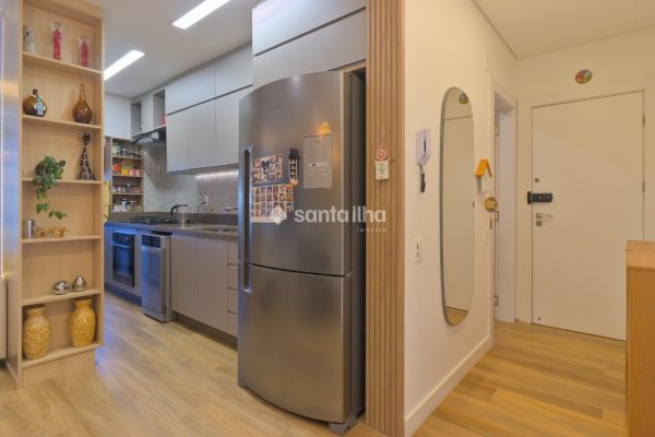 Cobertura à venda com 166m², 3 quartos, 1 suíte, 3 vagas no bairro Campeche em Florianópolis