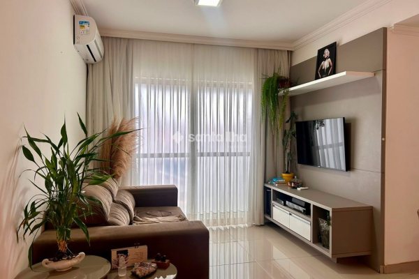 Apartamento à venda com 75m², 2 quartos, 1 suíte, 1 vaga no bairro Capoeiras em Florianópolis