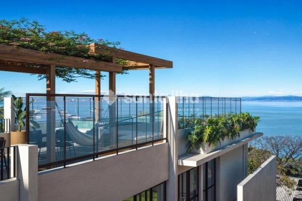 Loft à venda com 63m², 1 quarto, 1 suíte, 1 vaga no bairro Campeche em Florianopolis