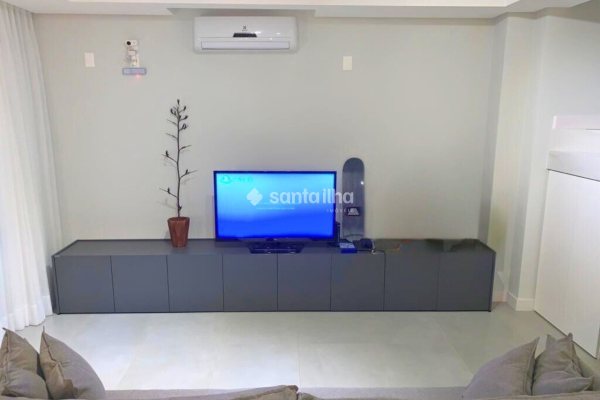 Casa à venda com 194m², 3 quartos, 1 suíte, 2 vagas no bairro Rio Tavares em Florianópolis