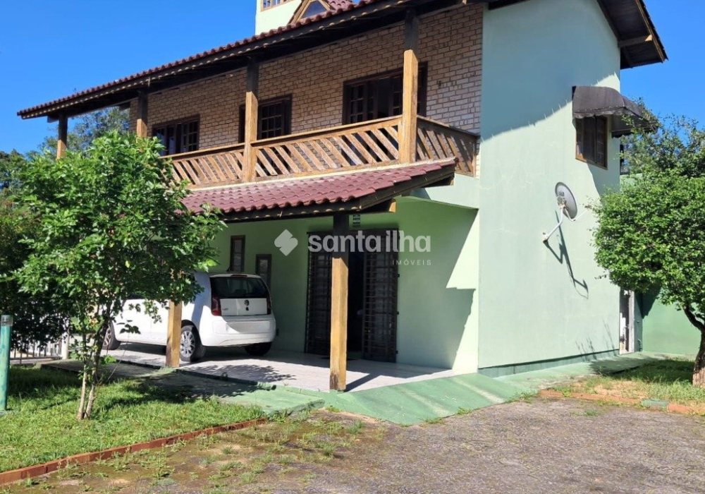 Casa à venda com 195m², 3 quartos, 1 suíte, 3 vagas no bairro Morro das Pedras em Florianópolis - Foto 1