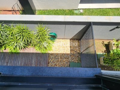 Casa à venda com 113m², 3 quartos, 1 suíte, 2 vagas no bairro Campeche em Florianópolis - Foto 15