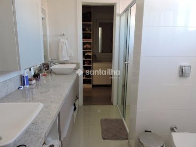 Casa à venda com 300m², 2 quartos, 2 suítes, 6 vagas no bairro Campeche em Florianópolis - Foto 17