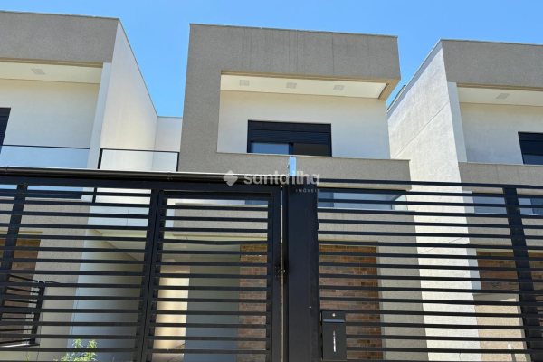 Casa à venda com 147m², 4 quartos, 3 suítes, 1 vaga no bairro Campeche em Florianópolis