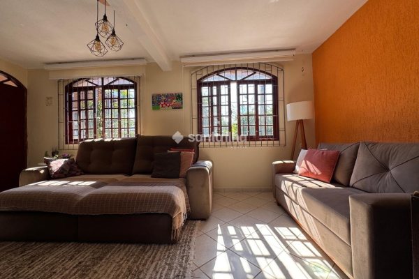 Casa à venda com 130m², 2 quartos, 1 suíte, 2 vagas no bairro Campeche em Florianópolis