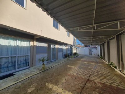 Casa à venda com 400m², 7 quartos, 7 vagas no bairro Campeche em Florianópolis - Foto 9