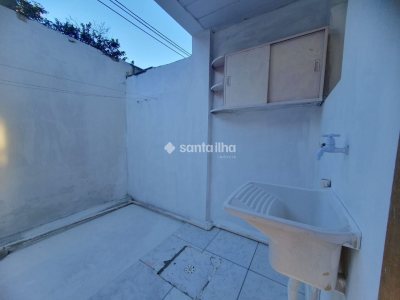 Casa à venda com 400m², 7 quartos, 7 vagas no bairro Campeche em Florianópolis - Foto 23