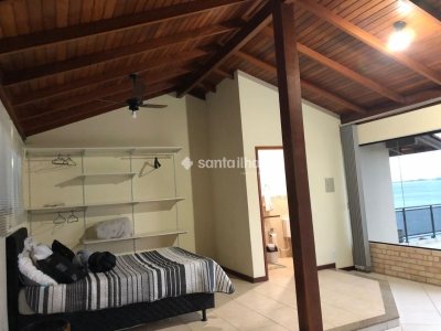Casa à venda com 414m², 4 quartos, 2 suítes, 3 vagas no bairro Ribeirão da Ilha em Florianópolis - Foto 16