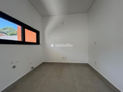 Casa à venda com 175m², 3 quartos, 1 suíte, 2 vagas no bairro Campeche em Florianópolis - Foto 8