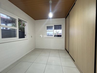 Casa para alugar com 96m², 2 quartos, 1 suíte, 1 vaga no bairro Campeche em Florianópolis - Foto 10