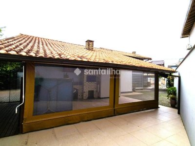 Casa à venda com 130m², 3 quartos, 1 suíte, 3 vagas no bairro Carianos em Florianópolis - Foto 21