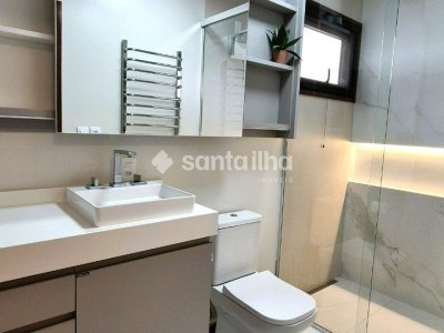 Casa à venda com 130m², 3 quartos, 1 suíte, 3 vagas no bairro Carianos em Florianópolis - Foto 35