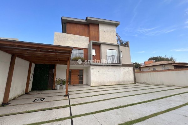 Apartamento para alugar com 60m², 2 quartos, 1 suíte, 1 vaga no bairro Campeche em Florianópolis