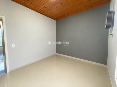 Casa à venda com 110m², 3 quartos, 1 suíte, 1 vaga no bairro Campeche em Florianópolis - Foto 20