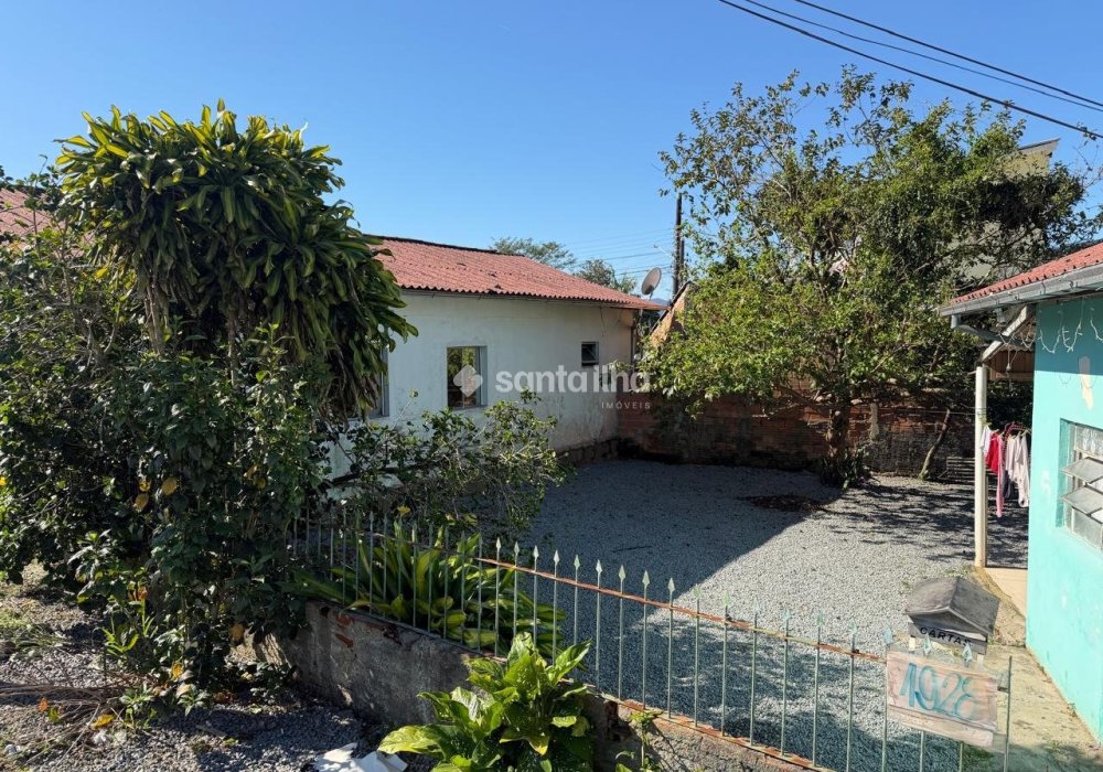 Terreno à venda com 600m² no bairro Ribeirão da Ilha em Florianópolis - Foto 1