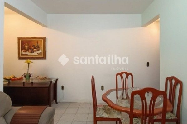 Apartamento à venda com 76m², 3 quartos no bairro Centro em Florianópolis