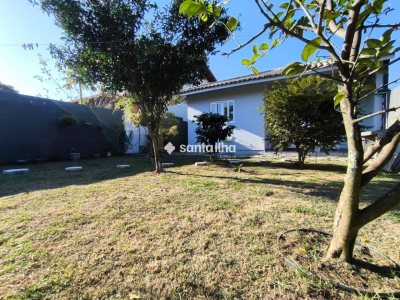 Casa para alugar com 96m², 2 quartos, 1 suíte, 1 vaga no bairro Campeche em Florianópolis - Foto 19
