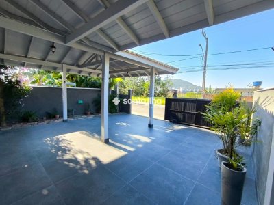 Casa para alugar com 96m², 2 quartos, 1 suíte, 1 vaga no bairro Campeche em Florianópolis - Foto 23